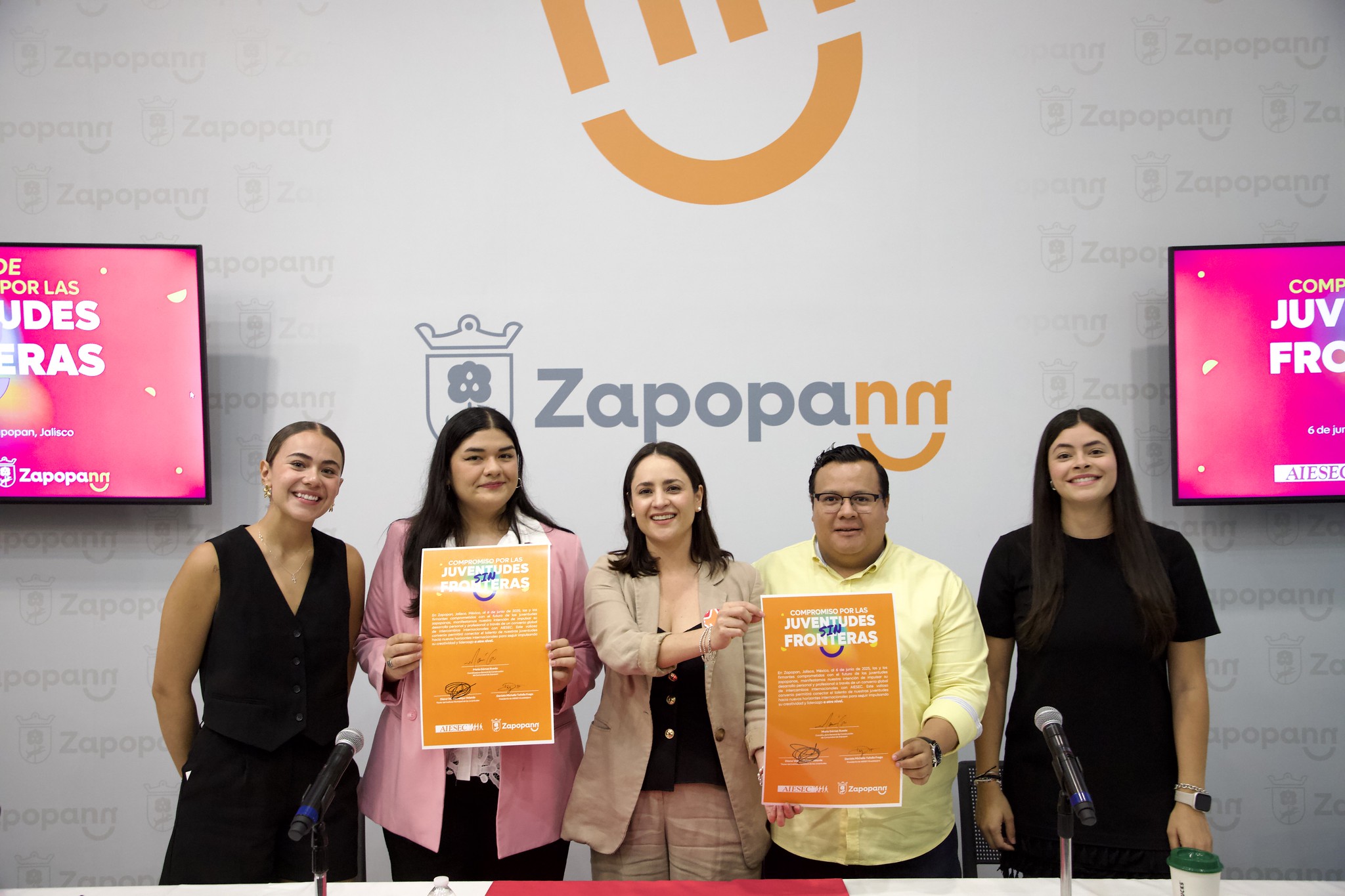 Jóvenes de Zapopan se preparan para liderar con visión global y causas sociales